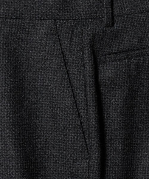 SOVEREIGN（ソブリン）の「＜SOVEREIGN＞ ハウンドトゥース 1プリーツ スラックス RELAX MODEL（スラックス・メンズ・ダークグレー・L）」の9枚目の写真