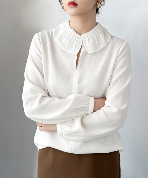 ONEP STAR（ワンピスター）の「プリーツ襟×キーネックブラウス（シャツ/ブラウス・レディース・ホワイト/ベージュ・MEDIUM/LARGE/X-LARGE）」の13枚目の写真