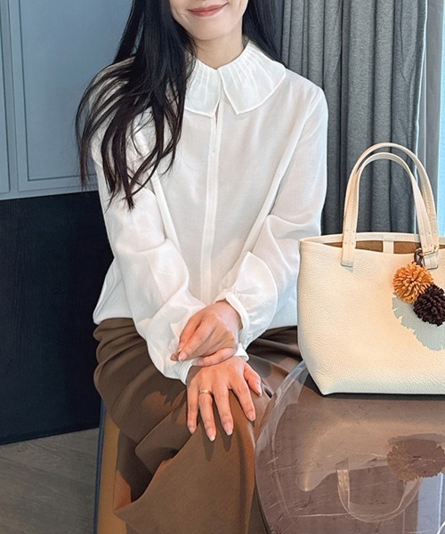 ONEP STAR（ワンピスター）の「プリーツ襟×キーネックブラウス（シャツ/ブラウス・レディース・ホワイト/ベージュ・MEDIUM/LARGE/X-LARGE）」の7枚目の写真
