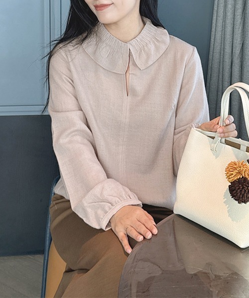 ONEP STAR（ワンピスター）の「プリーツ襟×キーネックブラウス（シャツ/ブラウス・レディース・ホワイト/ベージュ・MEDIUM/LARGE/X-LARGE）」の11枚目の写真