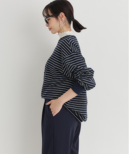 Right-on（ライトオン）の「【HONEYSUCKLE ROSE】マルチボーダーロングTシャツ (トレンドデザイン / リラックスフィット / 通気性抜群 / カジュアルシック)（その他トップス・レディース・ライトベージュ/ダークグリーン/ブラウン・M/L）」の5枚目の写真