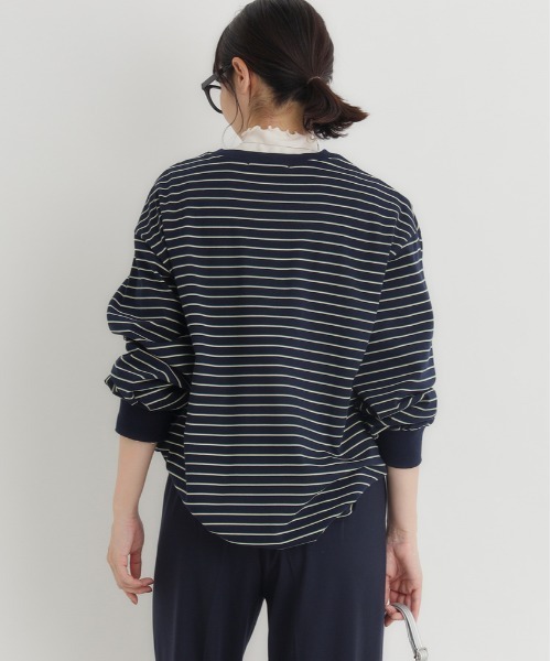 Right-on（ライトオン）の「【HONEYSUCKLE ROSE】マルチボーダーロングTシャツ (トレンドデザイン / リラックスフィット / 通気性抜群 / カジュアルシック)（その他トップス・レディース・ライトベージュ/ダークグリーン/ブラウン・M/L）」の6枚目の写真