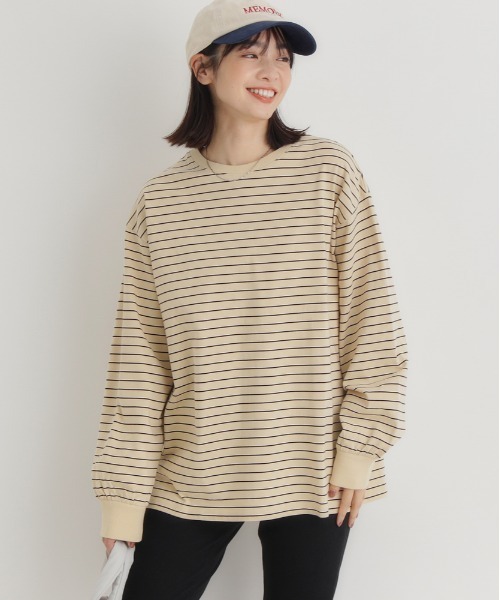 Right-on（ライトオン）の「【HONEYSUCKLE ROSE】マルチボーダーロングTシャツ (トレンドデザイン / リラックスフィット / 通気性抜群 / カジュアルシック)（その他トップス・レディース・ライトベージュ/ダークグリーン/ブラウン・M/L）」の11枚目の写真