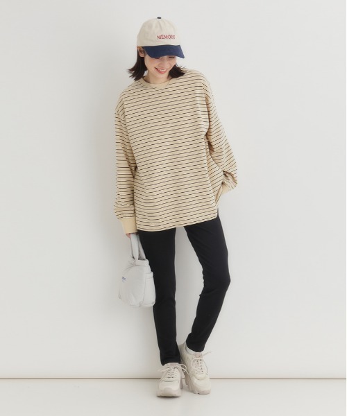 Right-on（ライトオン）の「【HONEYSUCKLE ROSE】マルチボーダーロングTシャツ (トレンドデザイン / リラックスフィット / 通気性抜群 / カジュアルシック)（その他トップス・レディース・ライトベージュ/ダークグリーン/ブラウン・M/L）」の13枚目の写真