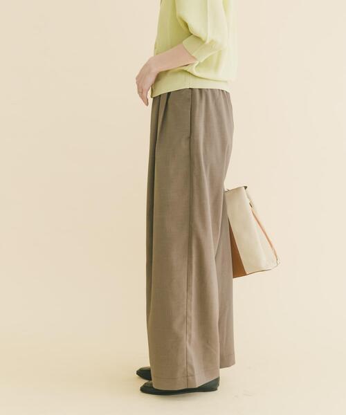 ITEMS URBANRESEARCH（アイテムズ アーバンリサーチ）の「『イージーケア/速乾/UVカット』強撚イージーパンツ（その他パンツ・レディース・カーキ/チャコールグレー/ベージュ系その他・FREE）」の4枚目の写真