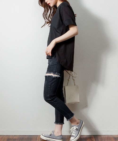 aity(アイティ)の「M-5L 異素材切り替え サイドスリットTシャツ 夏服(Tシャツ/カットソー・レディース・ブラック/オフホワイト・4L~5L/LL~3L/M~L)」の16枚目の写真