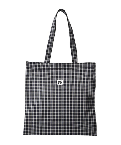 AKTE（アクテ）の「ファスナーロゴチェックトートBAG（トートバッグ・レディース・ブラウン系/ホワイト系・FREE）」の2枚目の写真