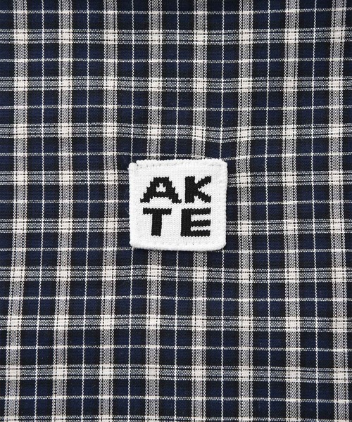 AKTE（アクテ）の「ファスナーロゴチェックトートBAG（トートバッグ・レディース・ブラウン系/ホワイト系・FREE）」の5枚目の写真