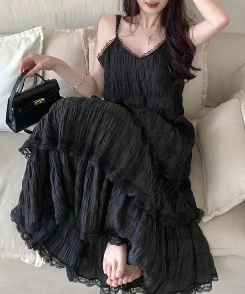 yuue' ( wear )(ユーイ)の「レースティアードロングキャミワンピース(ワンピース・レディース・ブラック/ホワイト・FREE)」の1枚目の写真