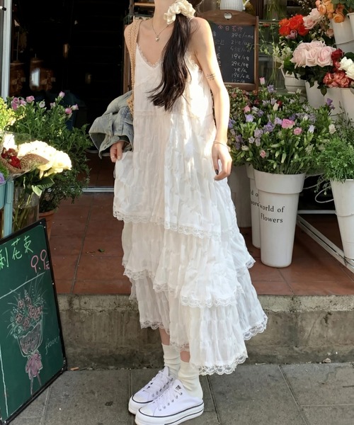 yuue' ( wear )(ユーイ)の「レースティアードロングキャミワンピース(ワンピース・レディース・ブラック/ホワイト・FREE)」の12枚目の写真
