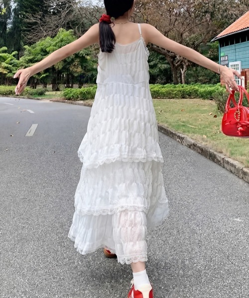 yuue' ( wear )(ユーイ)の「レースティアードロングキャミワンピース(ワンピース・レディース・ブラック/ホワイト・FREE)」の10枚目の写真