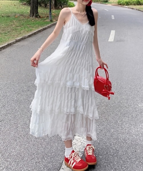 yuue' ( wear )(ユーイ)の「レースティアードロングキャミワンピース(ワンピース・レディース・ブラック/ホワイト・FREE)」の9枚目の写真
