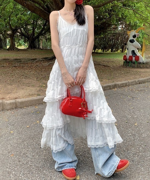 yuue' ( wear )(ユーイ)の「レースティアードロングキャミワンピース(ワンピース・レディース・ブラック/ホワイト・FREE)」の3枚目の写真