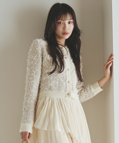 AND COUTURE(アンドクチュール)の「ラメ入りツイード調ニットカーディガン(カーディガン/ボレロ・レディース・シルバー/オフホワイト/ベージュ・FREE)」の12枚目の写真