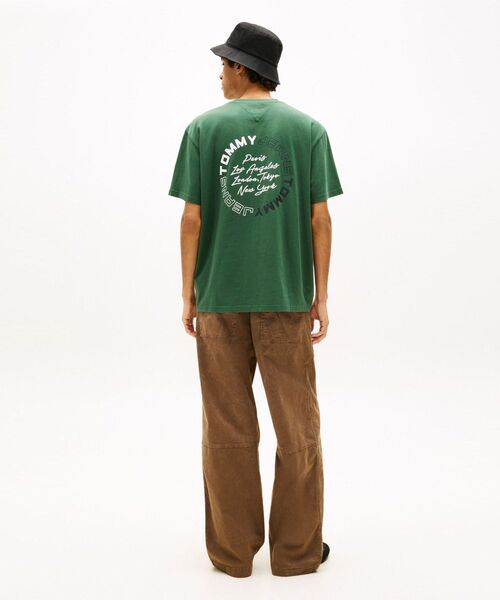 tommy jeans(トミー ジーンズ)の「サインサークルリラックスショートスリーブTシャツ(Tシャツ/カットソー・メンズ・ホワイト/グリーン/マルチ/グレー・LARGE/X-LARGE/MEDIUM/X-SMALL/SMALL)」の12枚目の写真