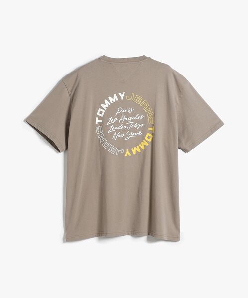 tommy jeans(トミー ジーンズ)の「サインサークルリラックスショートスリーブTシャツ(Tシャツ/カットソー・メンズ・ホワイト/グリーン/マルチ/グレー・LARGE/X-LARGE/MEDIUM/X-SMALL/SMALL)」の19枚目の写真