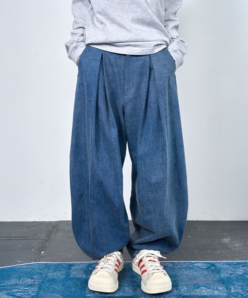 Nora Lily(ノラリリー)の「【Nora Lily】Tuck Washed Denim Barrel Pants(デニムパンツ・メンズ・インディゴブルー/ブラック・FREE)」の21枚目の写真