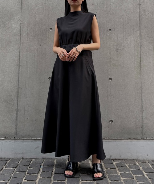 &g'aime(アンジェム)の「【&g'aime 】ダブルウエストワンピース Double-Waist Dress(ワンピース・レディース・グレイッシュベージュ/ブラック・FREE)」の19枚目の写真