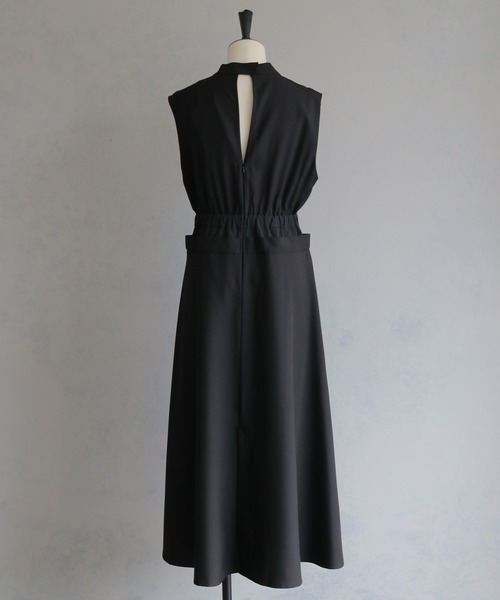 &g'aime(アンジェム)の「【&g'aime 】ダブルウエストワンピース Double-Waist Dress(ワンピース・レディース・グレイッシュベージュ/ブラック・FREE)」の14枚目の写真