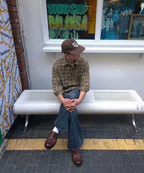 INTEMPOMOOD(インテンポムード)の「シャインウォッシングデニムパンツ_ブルー(デニムパンツ・メンズ・ブルー・SMALL/MEDIUM/LARGE/X-LARGE)」の14枚目の写真