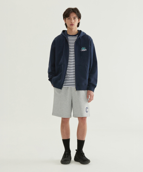 COVERNAT(カバーナット)の「ライジングサン グラフィック フードパーカー ネイビー(パーカー・メンズ・その他・SMALL/MEDIUM/LARGE/X-LARGE)」の4枚目の写真