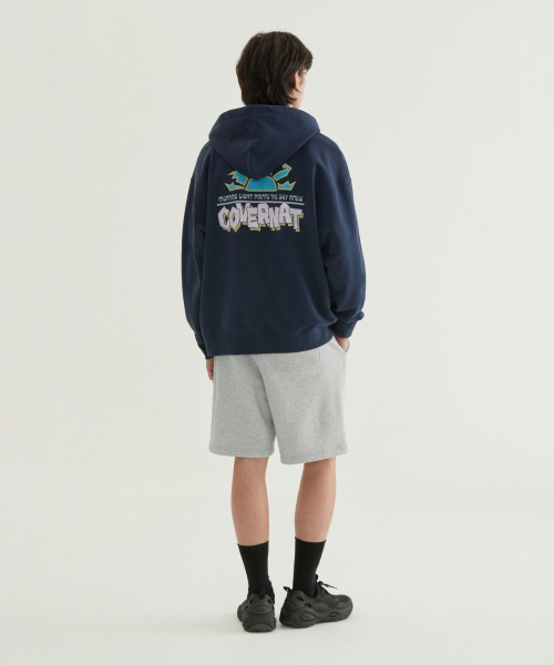 COVERNAT(カバーナット)の「ライジングサン グラフィック フードパーカー ネイビー(パーカー・メンズ・その他・SMALL/MEDIUM/LARGE/X-LARGE)」の6枚目の写真