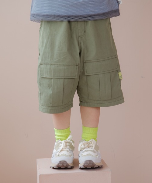MAKE YOUR DAY（メイクユアデイ）の「無地カーゴ6分丈パンツ■80～140cm（カーゴパンツ・キッズ・ブラック/カーキ/ベージュ・80/90/100/110/120/130/140）」の3枚目の写真