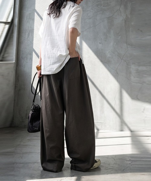 antiqua（アンティカ）の「異素材切替 綿麻 ワイドパンツ（その他パンツ・レディース・オリーブ/ブラック・ONESIZE）」の3枚目の写真