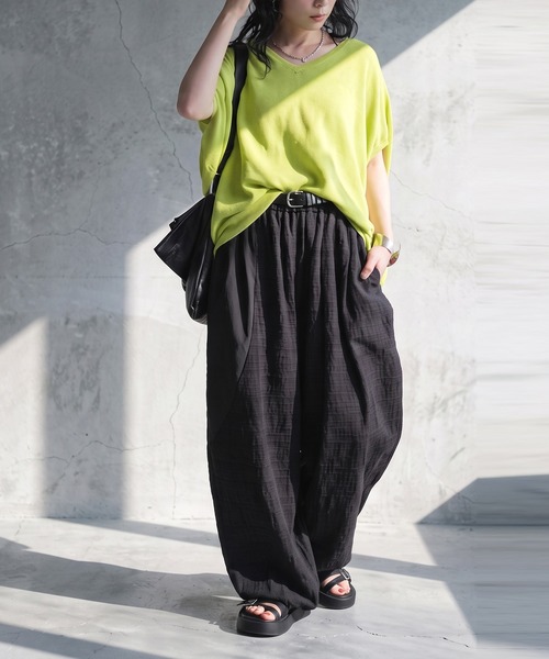 antiqua（アンティカ）の「異素材切替 綿麻 ワイドパンツ（その他パンツ・レディース・オリーブ/ブラック・ONESIZE）」の4枚目の写真