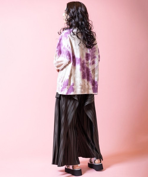 OSMOSIS（オズモーシス）の「ランダムプリーツカスケードパンツ（その他パンツ・レディース・チャコール/グリーン/ブラック/アイボリー・ONE SIZE）」の14枚目の写真