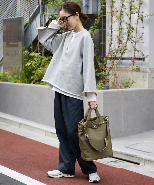 SLOBE IENA（スローブイエナ）の「《追加》裏毛スキッパープルオーバー（スウェット・レディース・グレー/ピンク系その他・FREE）」の16枚目の写真