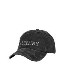 CAPTURE GALLERY（キャプチャーギャラリー）の「LUXURY（キャップ）」