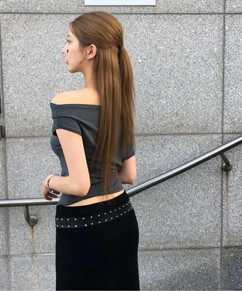 MARROT(マロット)の「ドレープアシンメトリーティー_ブラック(Tシャツ/カットソー・レディース・ブラック・SMALL/MEDIUM)」の2枚目の写真