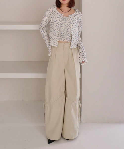 archives（アルシーヴ）の「小花柄シャーリングビスチェカットアンサンブル（アンサンブル・レディース・ブルー/アイボリー/ネイビー・MEDIUM）」の10枚目の写真