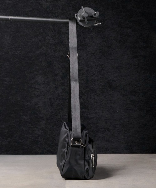 CALIFORNIA OUTFITTERS(カリフォルニア アウトフィッターズ)の「3C19 スクエアミニショルダーバッグ(ショルダーバッグ・メンズ・ブラック・ONESIZE)」の7枚目の写真