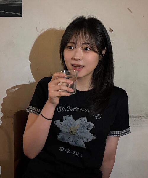 BEGIN202（ビギン202）の「(Woman) ドライフラワークロップロールアップTシャツ[ブラック]（Tシャツ/カットソー・レディース・その他・FREE）」の11枚目の写真