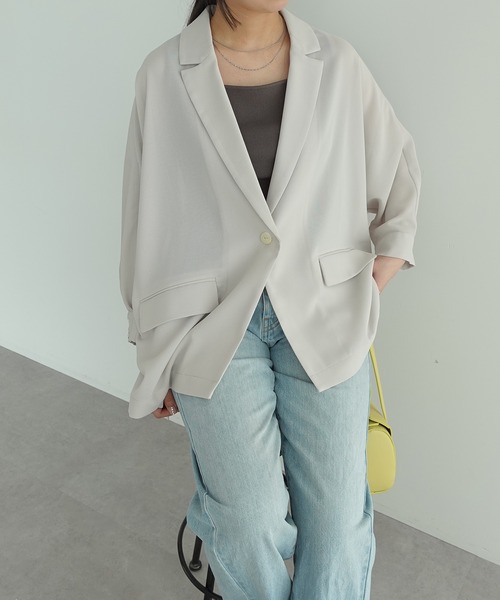 YECCA VECCA(イェッカヴェッカ)の「【マシンウォッシャブル】シアージャケット(テーラードジャケット・レディース・グレイッシュベージュ/ブラック・FREE)」の10枚目の写真
