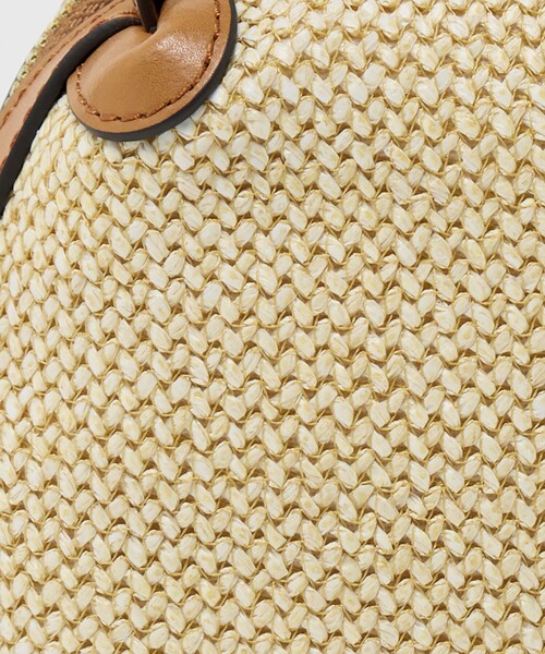 GIANNI CHIARINI(ジャンニ キアリーニ)の「<GIANNI CHIARINI>ALIFA TWIST S バッグ(ショルダーバッグ・レディース・ナチュラル/ブラック・FREE)」の16枚目の写真