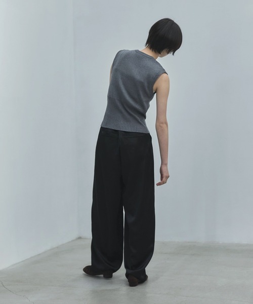 feepur（フェピュール）の「【セットアップ可】サテンイージーパンツ（その他パンツ・レディース・ブラック/アイボリー・SMALL/TALL/MEDIUM）」の11枚目の写真