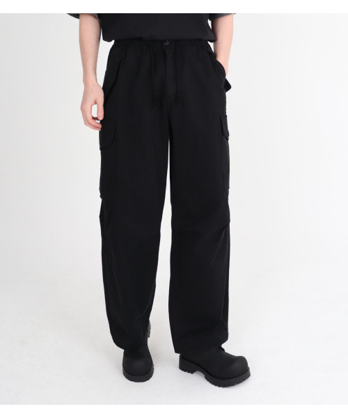 BUTTON SEOUL(ボタンソウル)の「ウォッシングストリングバンディングサイドポケットカーゴカーブドコットンパンツ(ブラック)(その他パンツ・メンズ・その他・M/L/XL)」の8枚目の写真