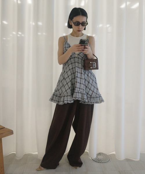 Ameri(アメリ)の「UNEVENNESS CHECK TUNIC TOP(キャミソール・レディース・ライトブルー/ブラック/ライム・FREE)」の6枚目の写真