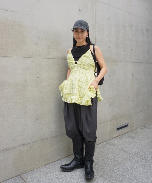 Ameri(アメリ)の「UNEVENNESS CHECK TUNIC TOP(キャミソール・レディース・ライトブルー/ブラック/ライム・FREE)」の21枚目の写真