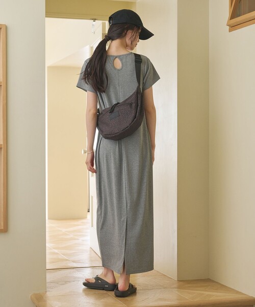 JANSPORT(ジャンスポーツ)の「【別注】<JANSPORT>UNPHASED ショルダーバッグ(ショルダーバッグ・レディース・その他1/ブラック・FREE)」の8枚目の写真