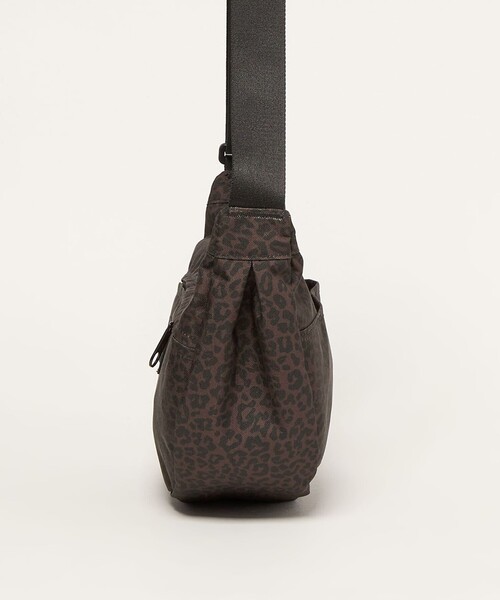 JANSPORT(ジャンスポーツ)の「【別注】<JANSPORT>UNPHASED ショルダーバッグ(ショルダーバッグ・レディース・その他1/ブラック・FREE)」の12枚目の写真