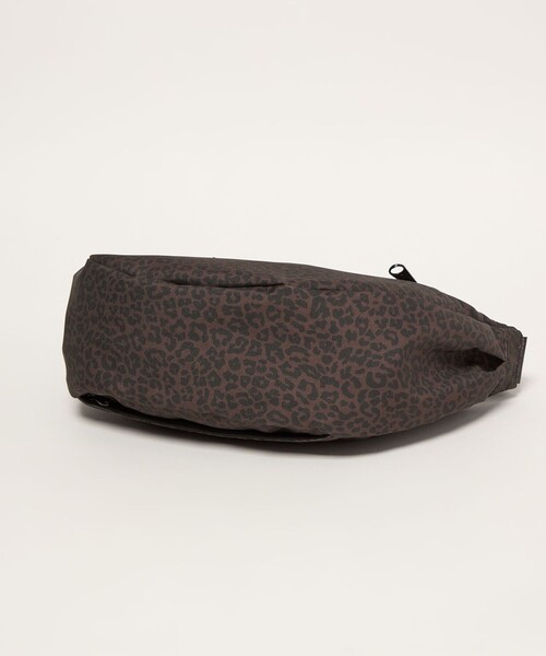 JANSPORT(ジャンスポーツ)の「【別注】<JANSPORT>UNPHASED ショルダーバッグ(ショルダーバッグ・レディース・その他1/ブラック・FREE)」の22枚目の写真
