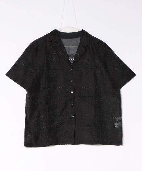Shelly island(シェリーアイランド)の「総刺繍シアー半袖シャツ(シャツ/ブラウス・レディース・ブラック/ブラウン/その他/ホワイト・FREE)」の2枚目の写真