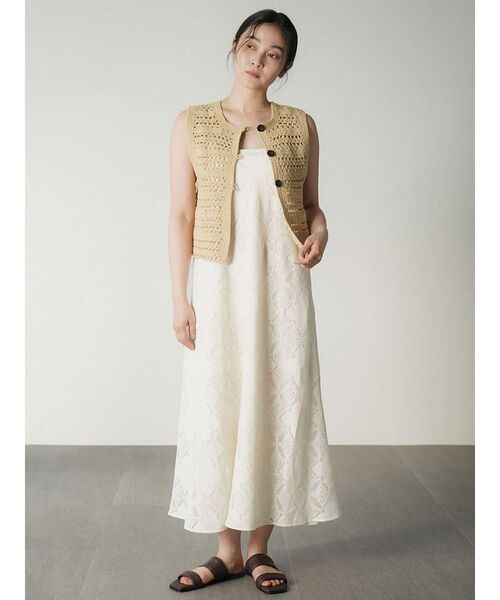 FIKA.(フィーカ)の「Leavers lace cami onepiece(ワンピース・レディース・ブラック/オフホワイト・MEDIUM)」の18枚目の写真