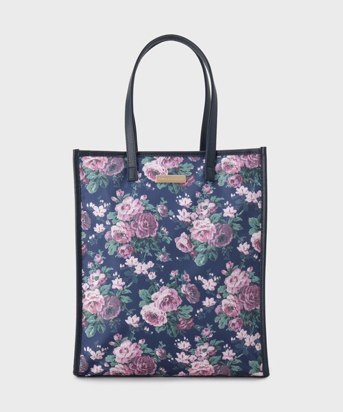 LAURA ASHLEY（ローラアシュレイ）の「エレンボロー ローズ柄 スクエアトートバッグ（トートバッグ・レディース・ブルー系5/ターコイズブルー系9/ピンク系その他・00）」の11枚目の写真