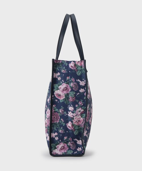 LAURA ASHLEY（ローラアシュレイ）の「エレンボロー ローズ柄 スクエアトートバッグ（トートバッグ・レディース・ブルー系5/ターコイズブルー系9/ピンク系その他・00）」の13枚目の写真
