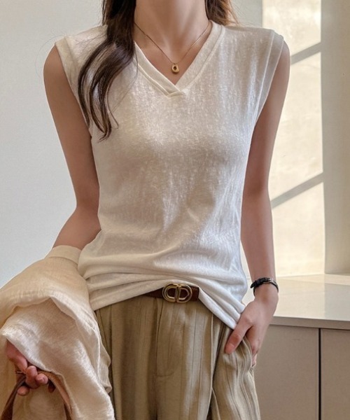 yuue' ( wear )(ユーイ)の「Vネックフレンチスリーブ半袖Tシャツ(Tシャツ/カットソー・レディース・ピンク/ホワイト/ブラック・FREE)」の4枚目の写真